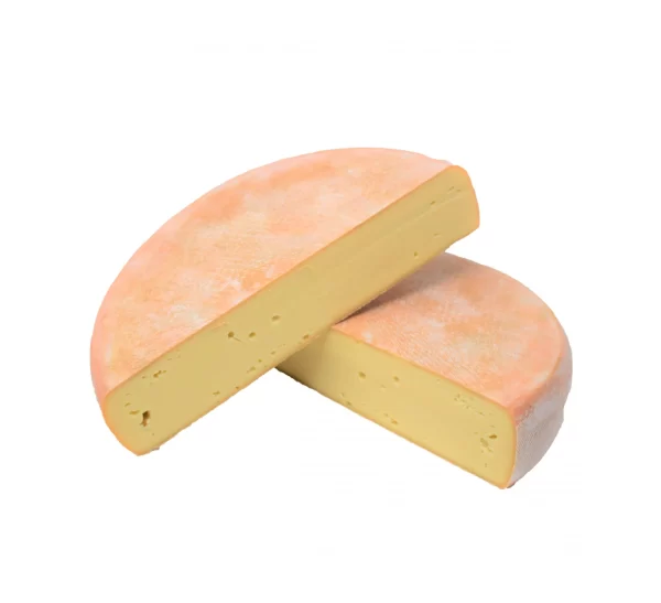 due metà di una forma di raclette